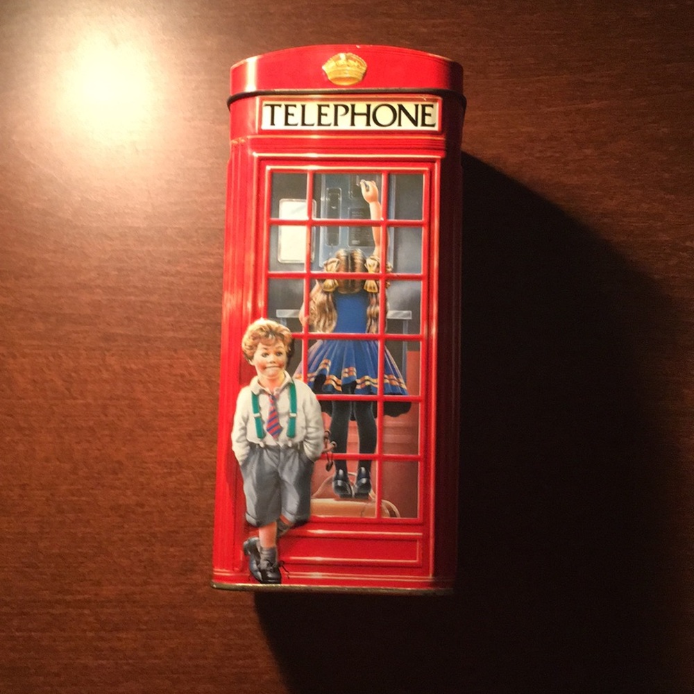 Vintage TELEPHONE KIOSK MONEY BOX Churchill's of London Made in England tin box